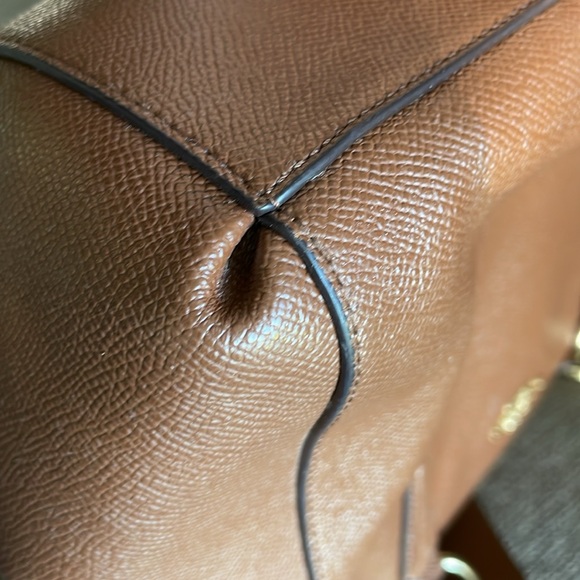 COACH EUC shoulder bag w/3 compartments & D-rings to add a crossbody strap! - Picture 6 of 12